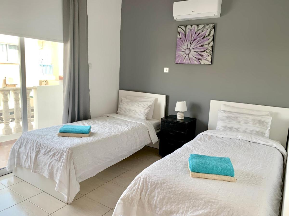 Diana Townhouse 1 Apartment Paphos Luaran gambar
