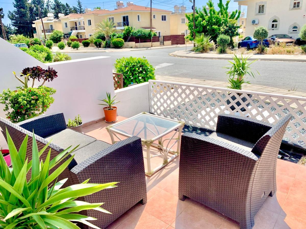 Diana Townhouse 1 Apartment Paphos Luaran gambar